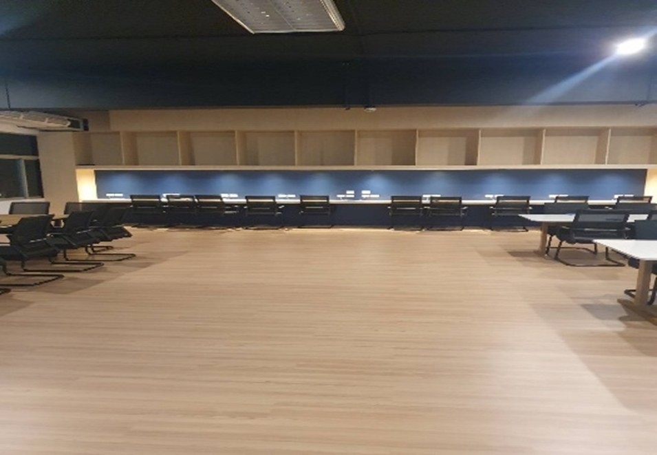 Renovate Game Studio A4-301 - ภาพที่ 1