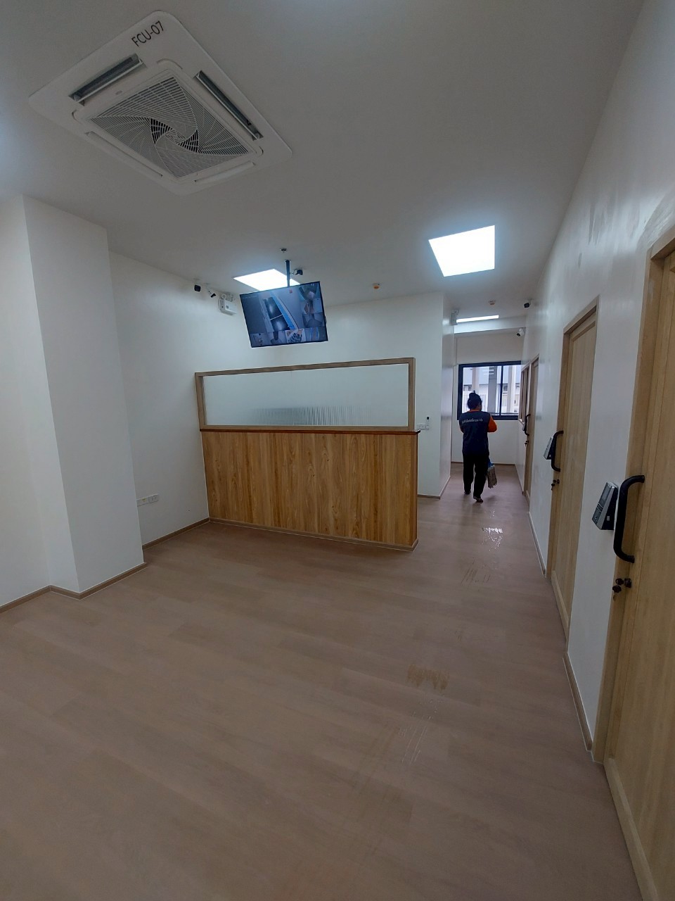 New Office Free Zone 4  - ภาพที่ 1